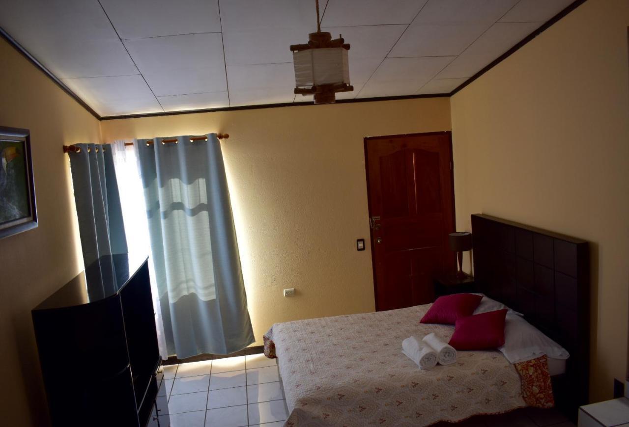 Mapletico Guesthouse Monteverde Ngoại thất bức ảnh